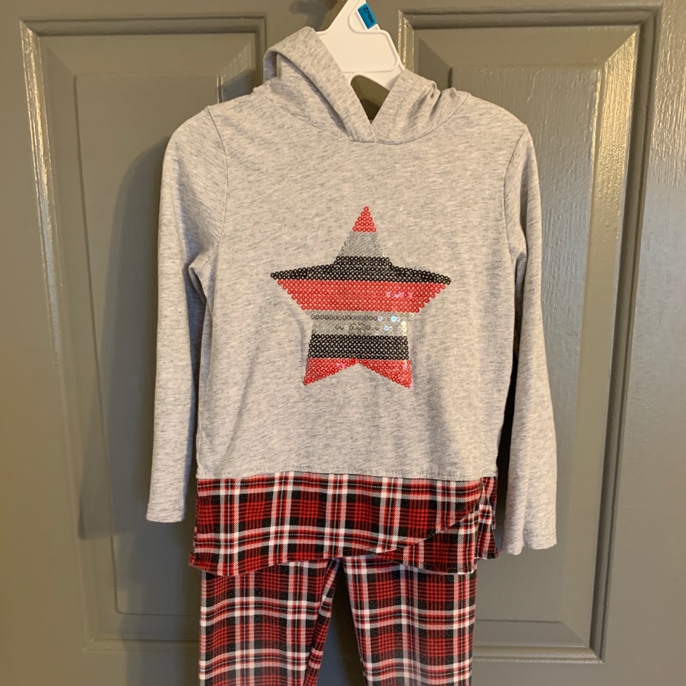 Geranimals 4T hoodie outfit.